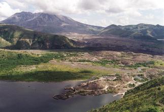 MtStHelens2