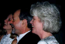 lauren&dad4.JPG (28419 bytes)